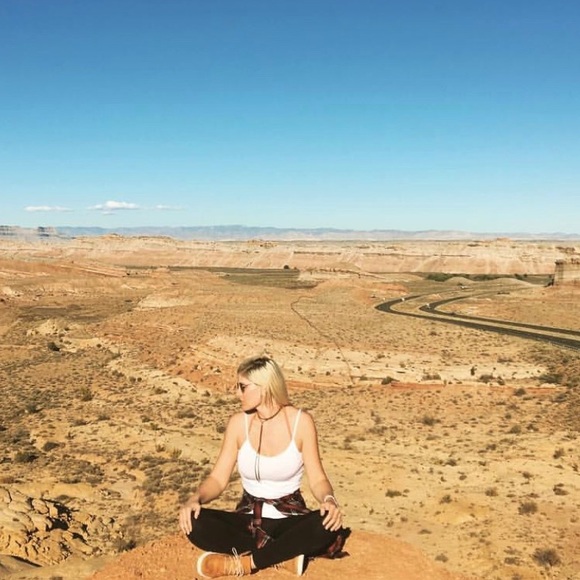 Meet your Posher, Neisa - Picture 4 of 4